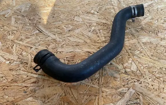 Peugeot 807 Engine coolant pipe/hose