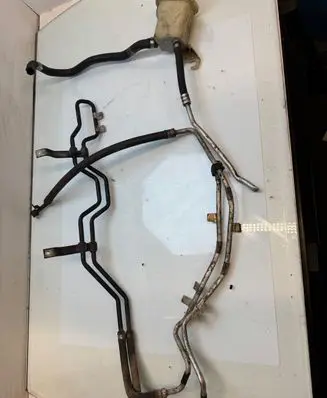Power steering hose/pipe/line