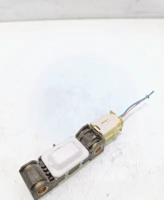Nissan Almera Tino Airbag deployment crash/impact sensor 98830ay00a