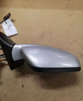 Peugeot 407 Front door electric wing mirror 024145