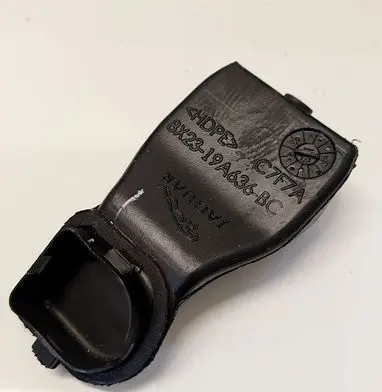 Jaguar XF Air intake hose/pipe 8X2319A636BC