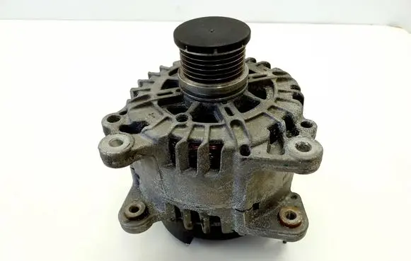Volkswagen Tiguan Generator/alternator 03L903023L