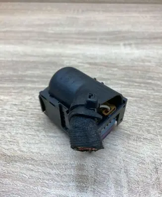 Audi A8 S8 D3 4E Plug wire 4E0906379 Black