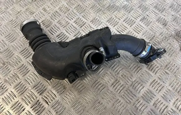 Toyota Mirai II Electric car engine cooling hoses/pipes 17D1177021