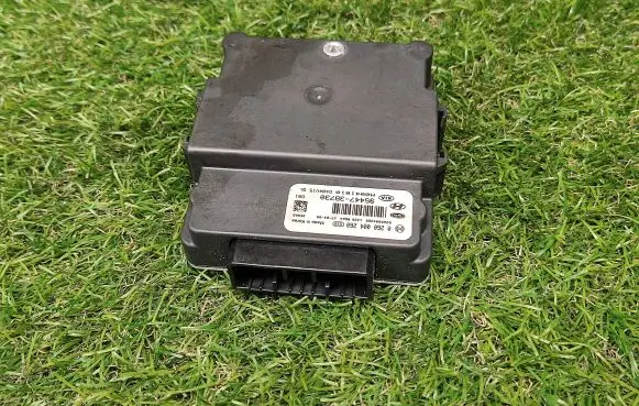 KIA Sportage Transfer box differential control unit 954473B730 0260004260
