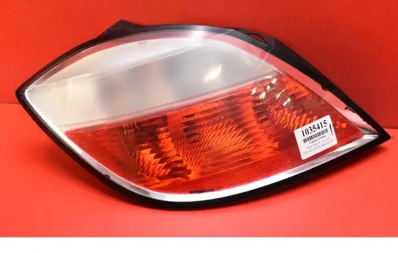 Opel Astra H Rear/tail lights 24451835
