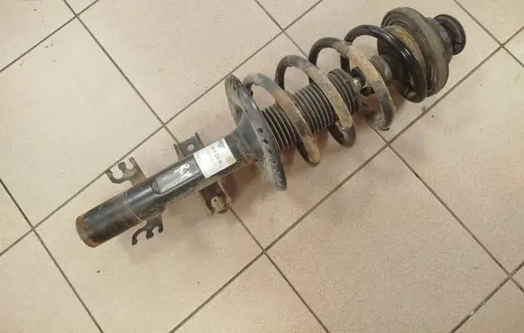 Volkswagen Transporter - Caravelle T5 Front shock absorber with coil spring 36F35A