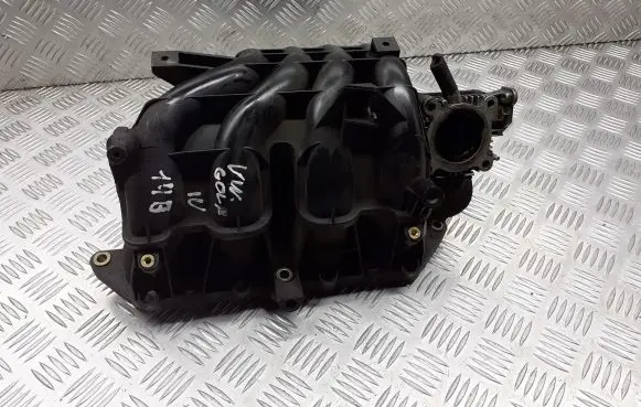 Volkswagen Golf IV Intake manifold 036129711BK