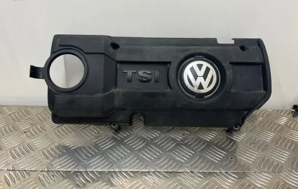 Volkswagen Eos Engine cover (trim) 03C103925AA 03C103925AM