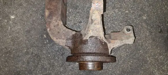 Renault Scenic II - Grand scenic II Front wheel hub spindle knuckle