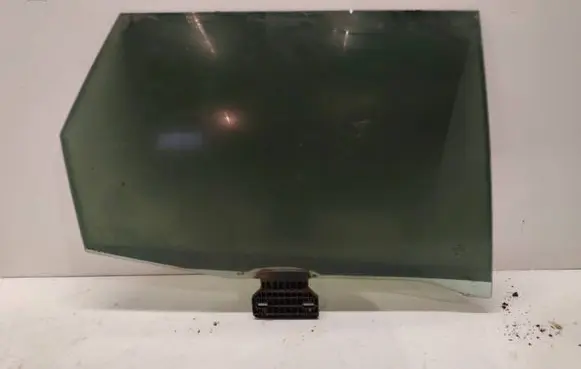Audi A4 S4 B6 8E 8H Rear door window glass 43R00081 A011404 DOT90AS2M30A