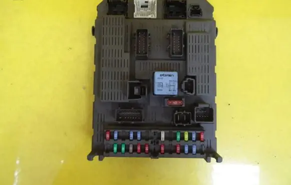 Peugeot 807 Fuse box set