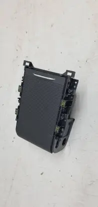 MG HS Glove box 20230915