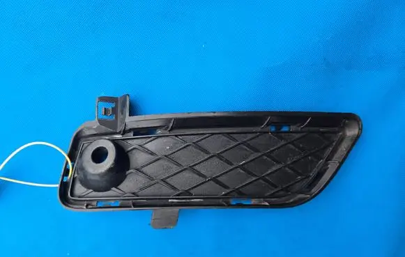 BMW X3 F25 Front bumper lower grill 7249596