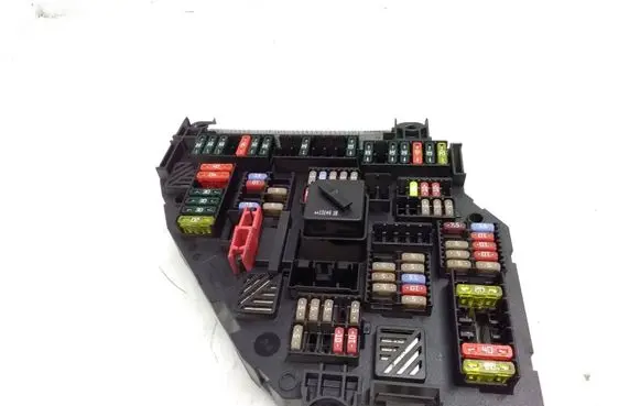 BMW 5 F10 F11 Fuse module 9264923
