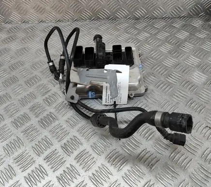 BMW 6 F12 F13 Engine control unit/module 7649828 0261S08648