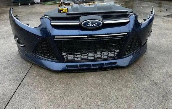 Ford Focus ST Front bumper
