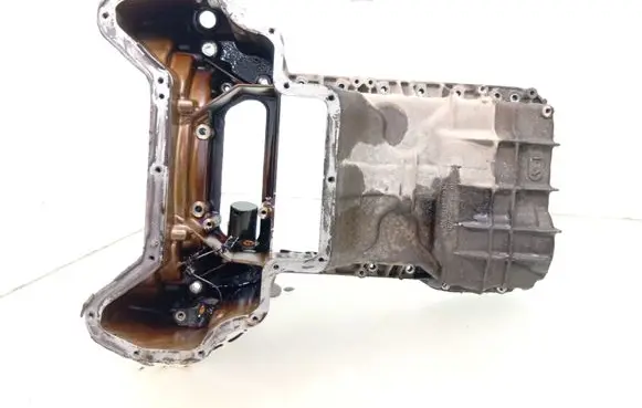 Mercedes-Benz CLS C219 Oil sump R2720140802