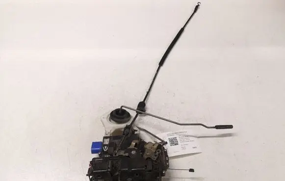 Seat Ibiza III (6L) Front door lock 3B1837016T
