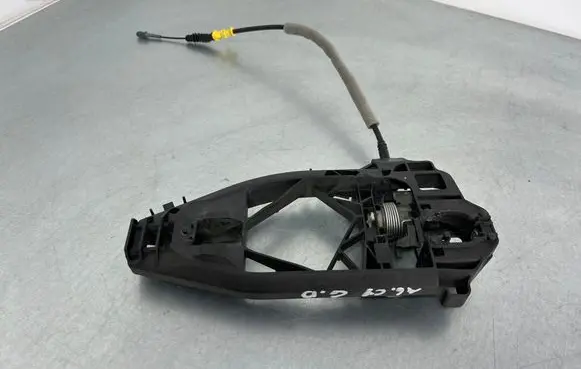 Audi A6 S6 C8 4K Rear door exterior handle/bracket 4N0837812B