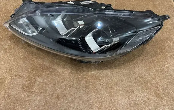 Ford Kuga III Headlight/headlamp LV4B13W030AK 90187818 9018781807JL