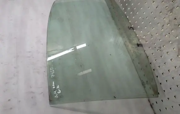 Audi A4 S4 B5 8D Rear door window glass 43R001190