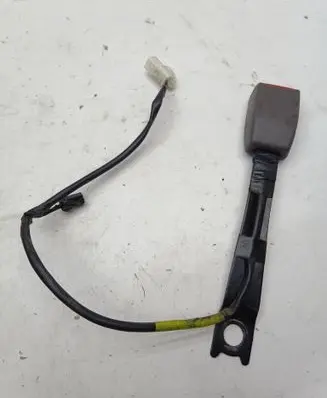 Toyota Prius (XW10) Front seatbelt buckle 11106EJ
