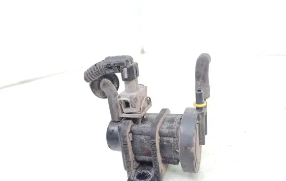 Opel Zafira A Turbo solenoid valve 4522371