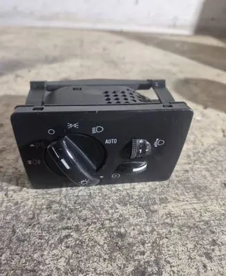 Ford Focus C-MAX Light switch 4M5T13A024CA