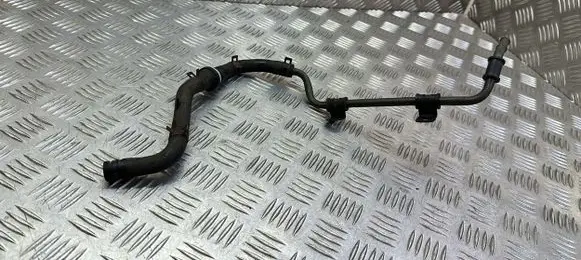 KIA Sorento Engine coolant pipe/hose