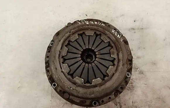 Hyundai Tiburon Clutch set kit 1622715 28050