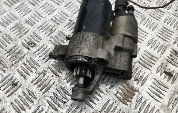 Audi A5 8T 8F Starter motor 06H911021