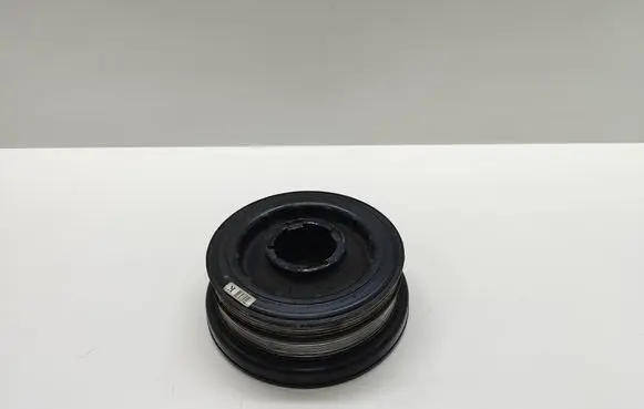 BMW 5 E60 E61 Crankshaft pulley 8511371 11238511371