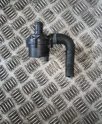 Volkswagen T-Roc Electric auxiliary coolant/water pump 5Q0121063Q