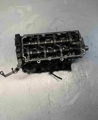Audi A6 S6 C5 4B Engine head Hol03