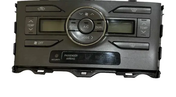 Toyota Auris 150 Climate control unit 5590002220B 7C13611008VNB