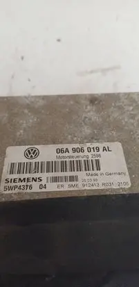 Seat Toledo II (1M) Engine control unit/module 06A906019AL 5WP437604
