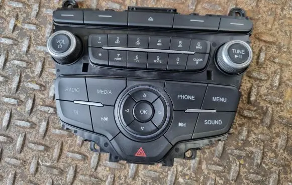 Ford Focus Head unit multimedia control F1ET18K811BD