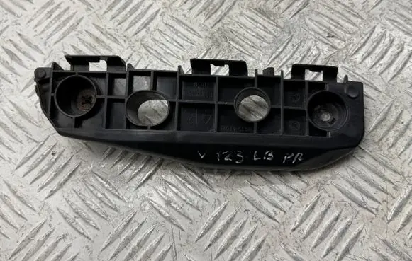 Toyota Verso Front bumper mounting bracket 525350F020