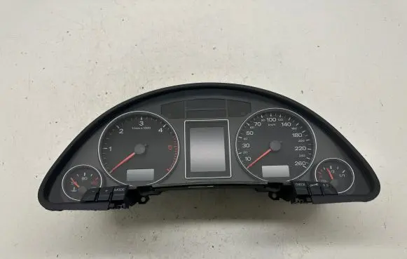 Audi A4 S4 B7 8E 8H Speedometer (instrument cluster) 8E0920932K 0263626226