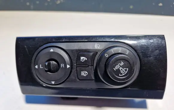 Chevrolet Captiva Light switch 46222D16