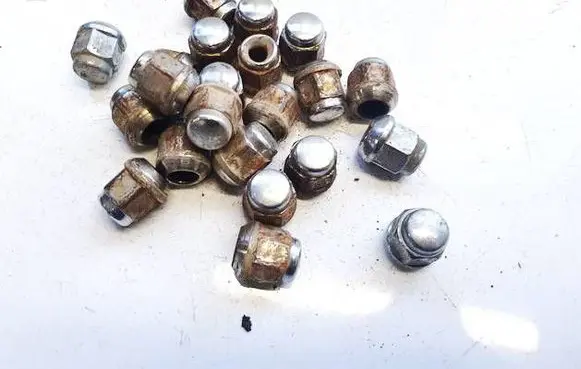 Honda CR-V Nuts/bolts 