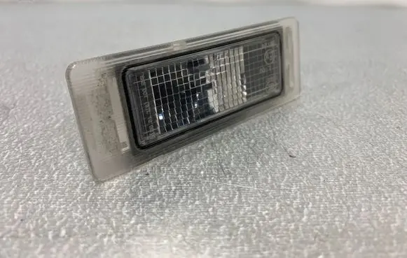 Opel Mokka Number plate light 1350217