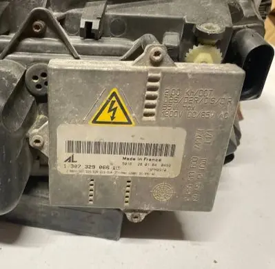 Volkswagen Sharan Xenon control unit/module 1307329066