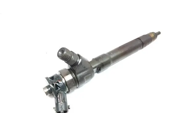 Renault Trafic III (X82) Fuel injector HMLGT1205R 0445110546