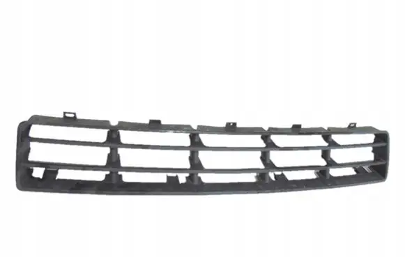 Volkswagen Golf IV Front bumper lower grill