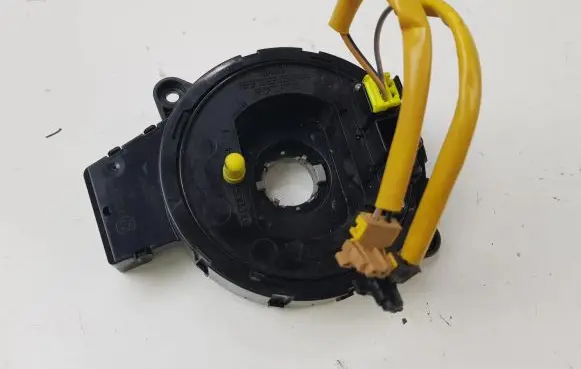 Chrysler Pacifica Airbag slip ring squib (SRS ring) 04685996AA