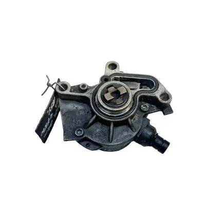 Volkswagen Polo Vacuum pump 038145101B