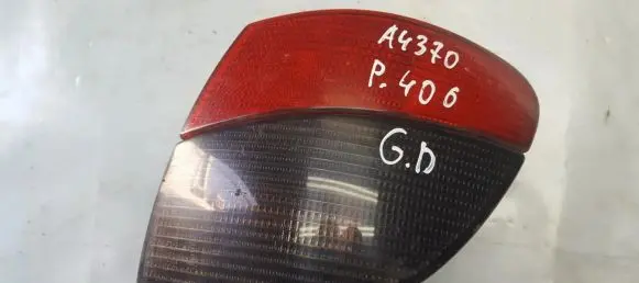 Peugeot 406 Rear/tail lights 45503
