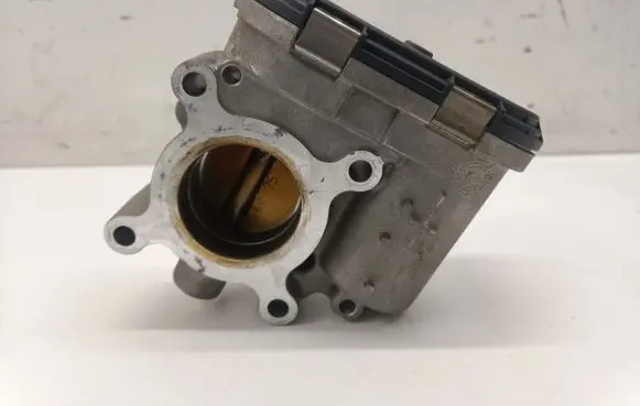 Mercedes-Benz CLA C118 X118 Throttle valve A2821410200